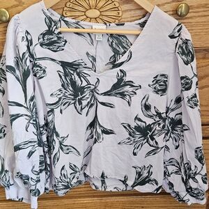 Floral Flowy Women's Top